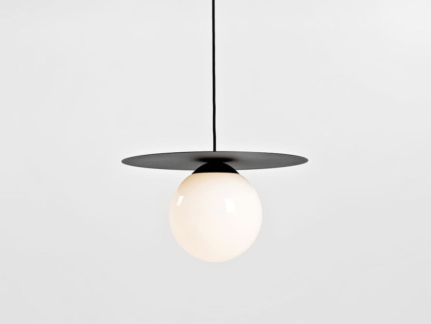 CustomForm Lámpara colgante SKIVA BALL M – Negro – vista principal